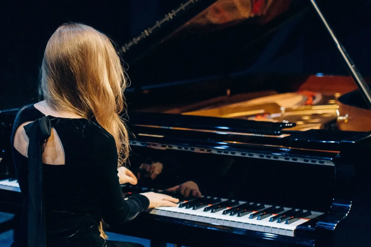 اليوم العالمي للبيانو.. 29 مارس احتفاء بآلة صنعت تاريخ الموسيقى