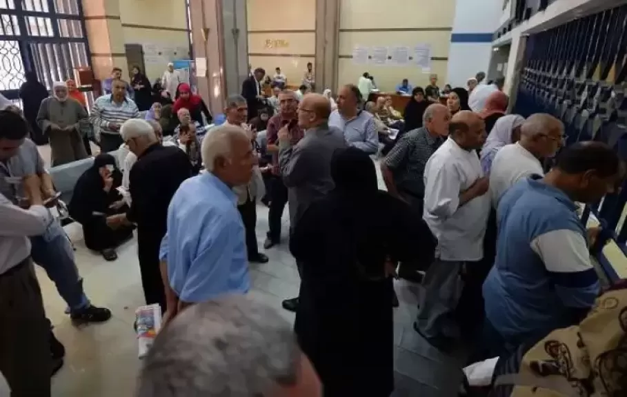 نقابة المعاشات تطالب برفع العلاوة إلى 25%: 5100 جنيه لا يواكب الأعباء المعيشية