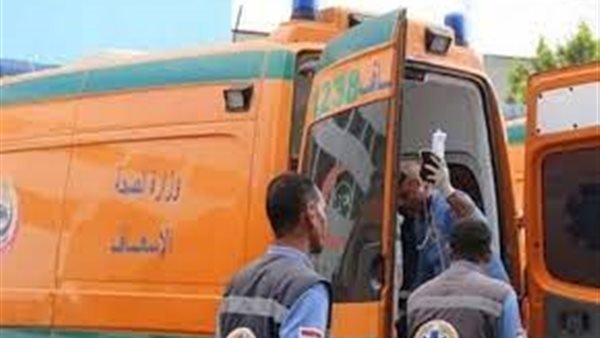 مصرع 2 وإصابة 3 في انقلاب سيارة ملاكي على طريق الجيش شرق المنيا