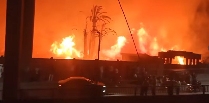 حريق هائل بمخازن وزارة الزراعة بجوار كوبري القصبجي في المنيب