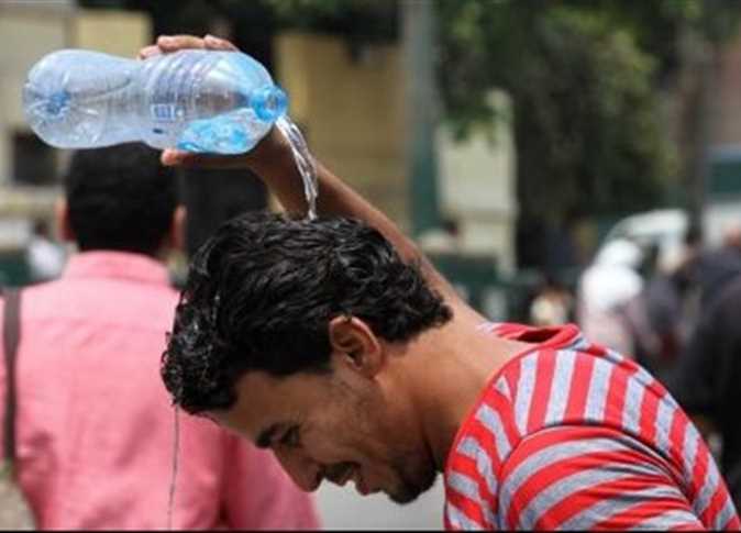 الأرصاد عن طقس اليوم ... تشهد البلاد اليوم ارتفاعًا ملحوظًا في درجات الحرارة على معظم الأنحاء، حيث يسود طقس معتدل في الصباح الباكر، بينما يكون شديد الحرارة خلال ساعات النهار