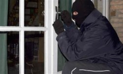 القبض على سائق توك توك سرق 50 ألف جنيه وذهب من شقة مهندس ببولاق