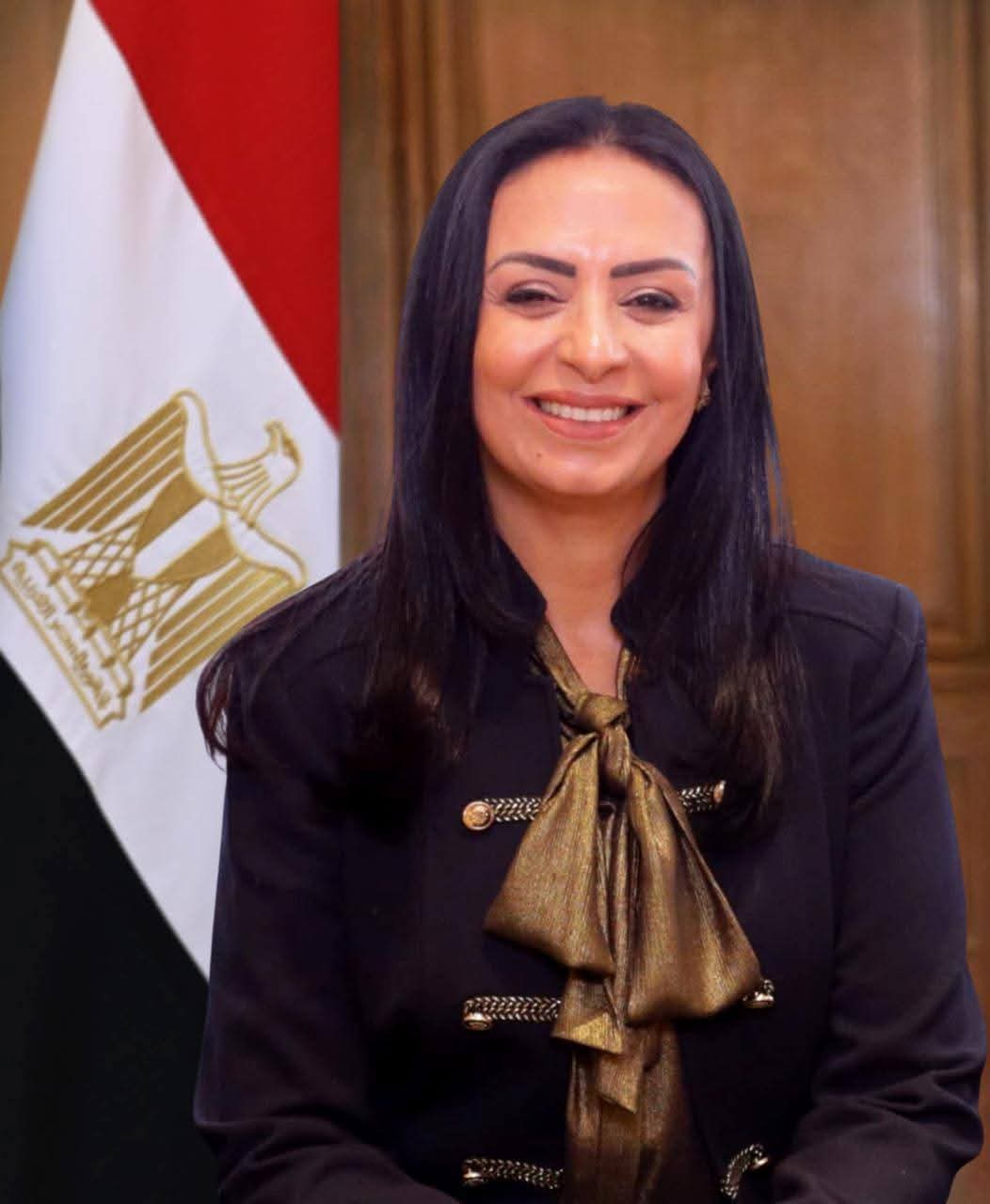 وزيرة التضامن الاجتماعي تتواصل هاتفياً مع رئيس البعثة الرسمية لحج الجمعيات الأهلية .. وتطمئن على الحالة الصحية والمعنوية للحجاج