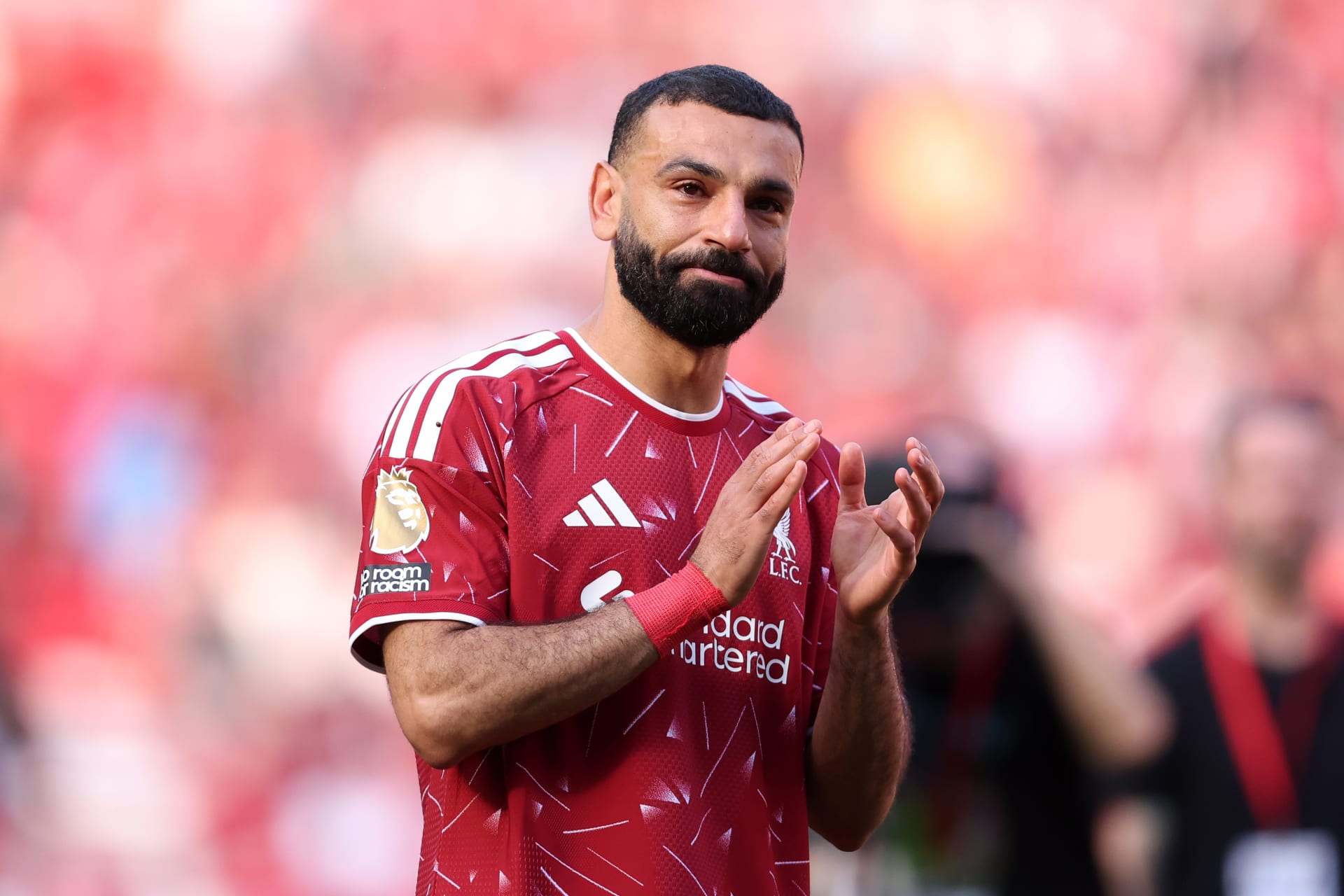 أطول ليلة في حياتي ... محمد صلاح يوجه رسالة مؤثرة لجماهير ليفربول بعد الوداع الأخير