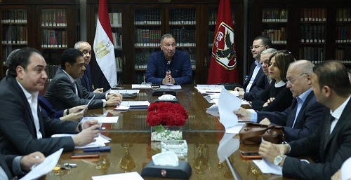 الأهلي يؤجل قراراته بشأن أزمة اتحاد الكرة بعد اجتماع حاسم