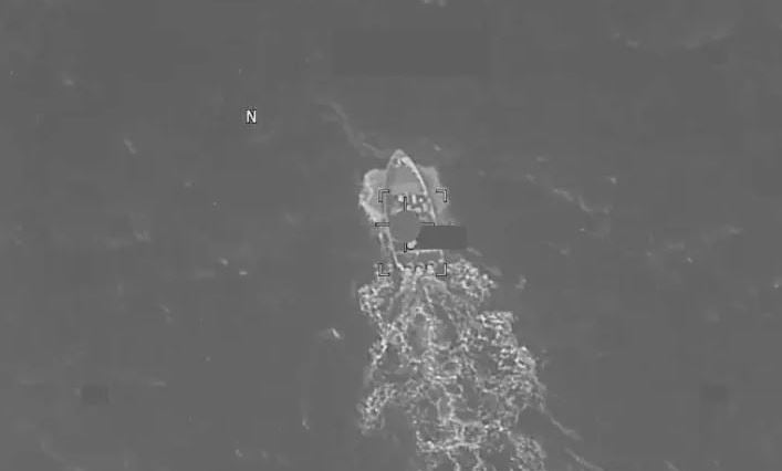 الجيش الأمريكي يقتل ثلاثة أشخاص في حملة لمكافحة تهريب المخدرات شرق المحيط الهادئ