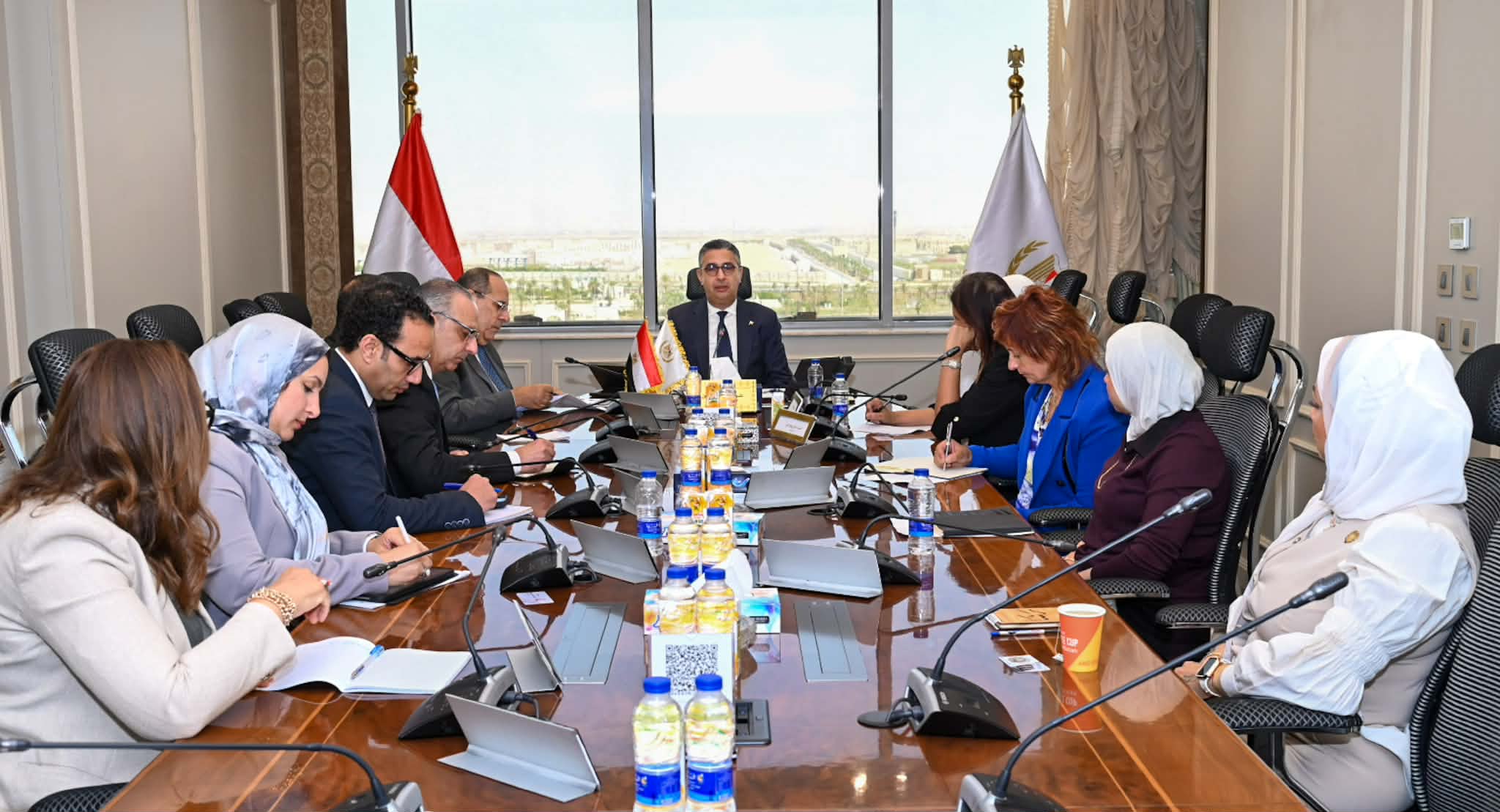 وزير التموين يبحث تعزيز التعاون مع برنامج الأغذية العالمي لتحقيق الأمن الغذائي