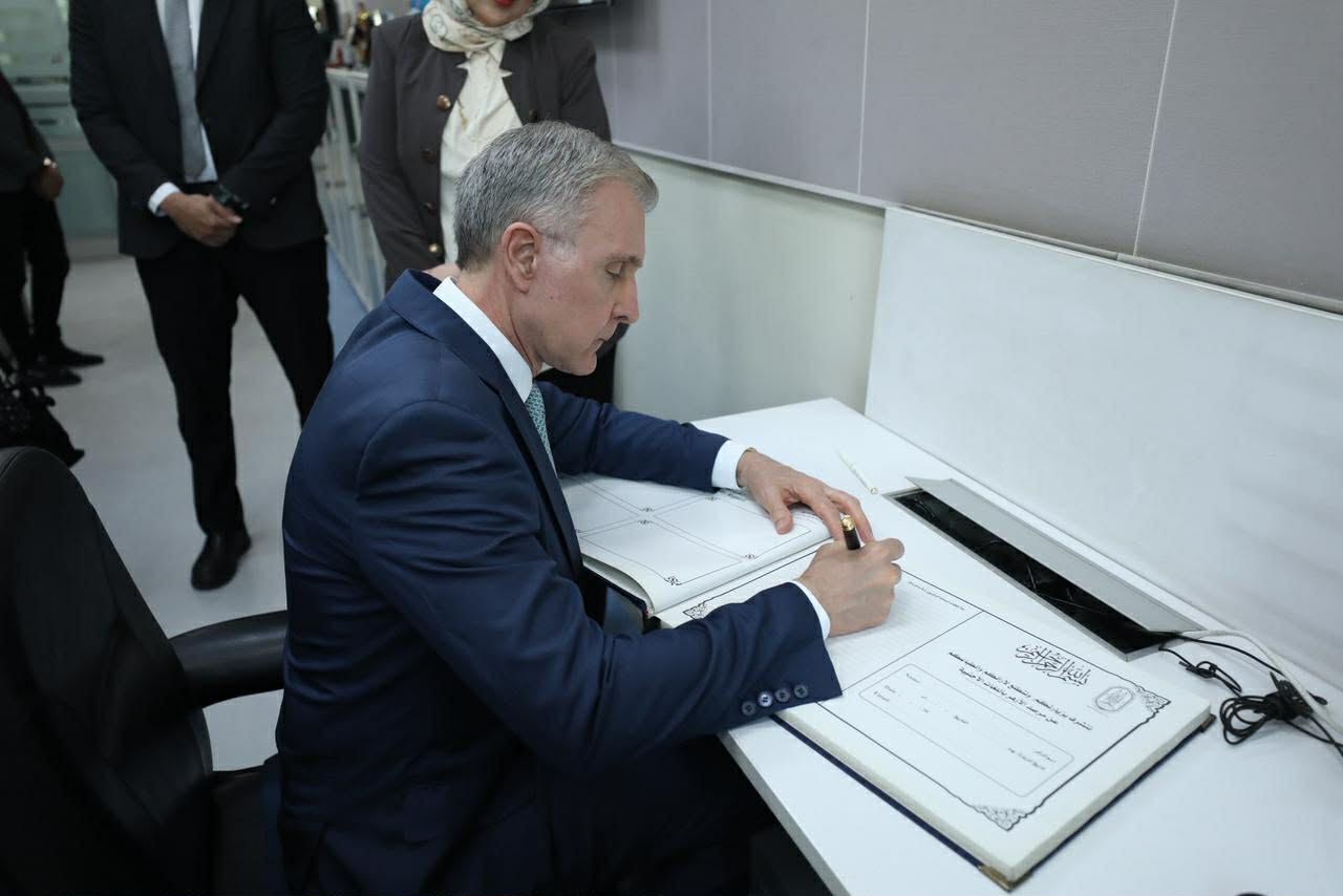 أمير رومانيا يزور الأزهر الشريف ويشيد بدوره في نشر قيم السلام