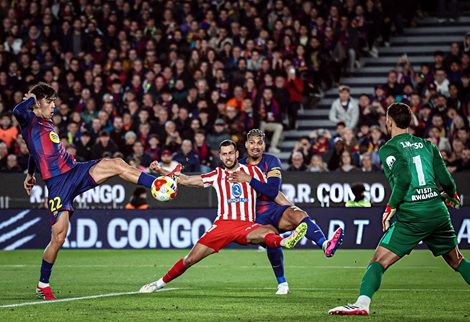 برشلونة يتقدم بشكوى رسمية ضد التحكيم بعد توديع دوري الأبطال