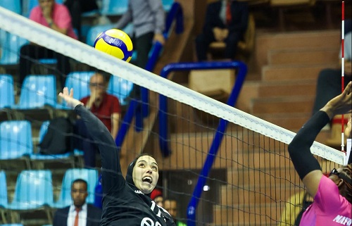 الأهلي يحقق انتصارًا ساحقًا على مايو كاني في بطولة إفريقيا للكرة الطائرة