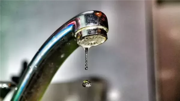 قطع المياه عن مناطق في الجيزة لمدة 16 ساعة بسبب أعمال التطهير