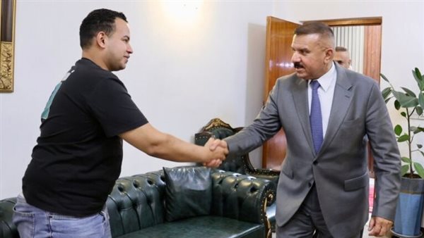 وزير الداخلية العراقي يتدخل لحل أزمة مواطن مصري تعرض للاعتداء