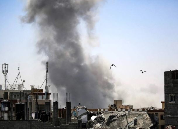 استشهاد مواطن وإصابة آخرين جراء قصف إسرائيلي على محطة تحلية مياه في غزة