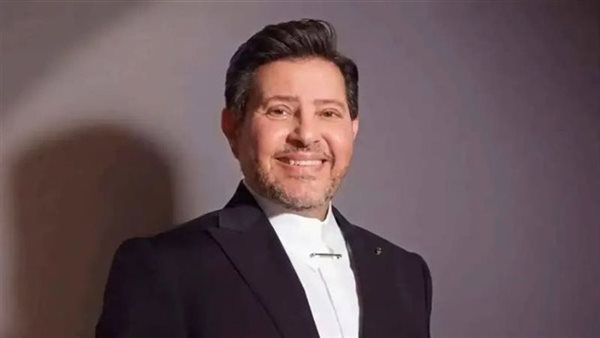 دعوات الجمهور تساند هاني شاكر في محنته الصحية