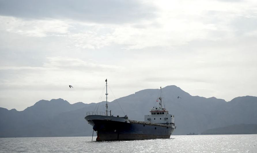 إيران تؤجل إرسال وفد للتفاوض مع باكستان بسبب الحصار البحري