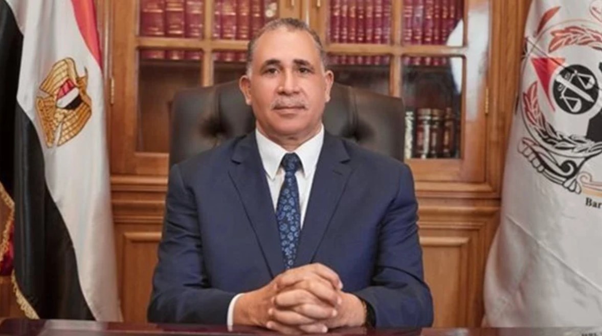 نقيب المحامين يهنئ الرئيس والقوات المسلحة بذكرى تحرير سيناء