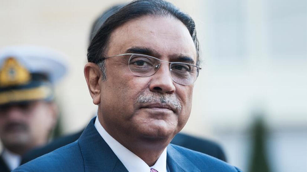 الرئيس الباكستاني يبدأ زيارة هامة للصين لتعزيز التعاون الاستراتيجي