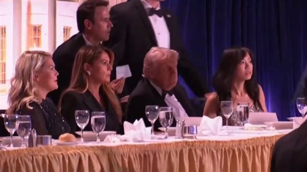 لحظات درامية: محاولة اغتيال ترامب خلال حفل عشاء لمراسلي البيت الأبيض