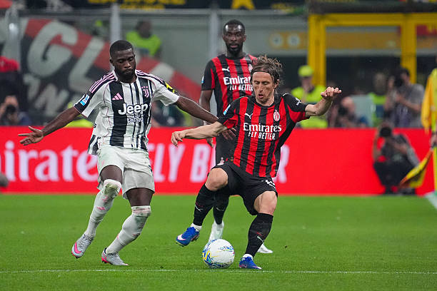 إصابة مودريتش تُنهي موسمه مع ميلان وتُهدد مشاركته في كأس العالم