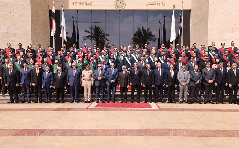 وزير العدل يكرم أوائل القضاة في دورة الملكية الفكرية بالتعاون مع الويبو