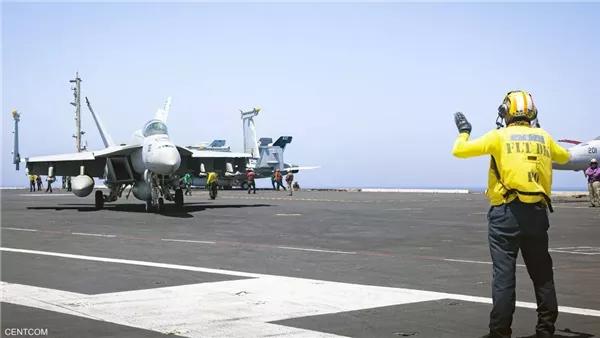 مفاوضات واشنطن وطهران تركز على إعادة فتح مضيق هرمز دون قيود