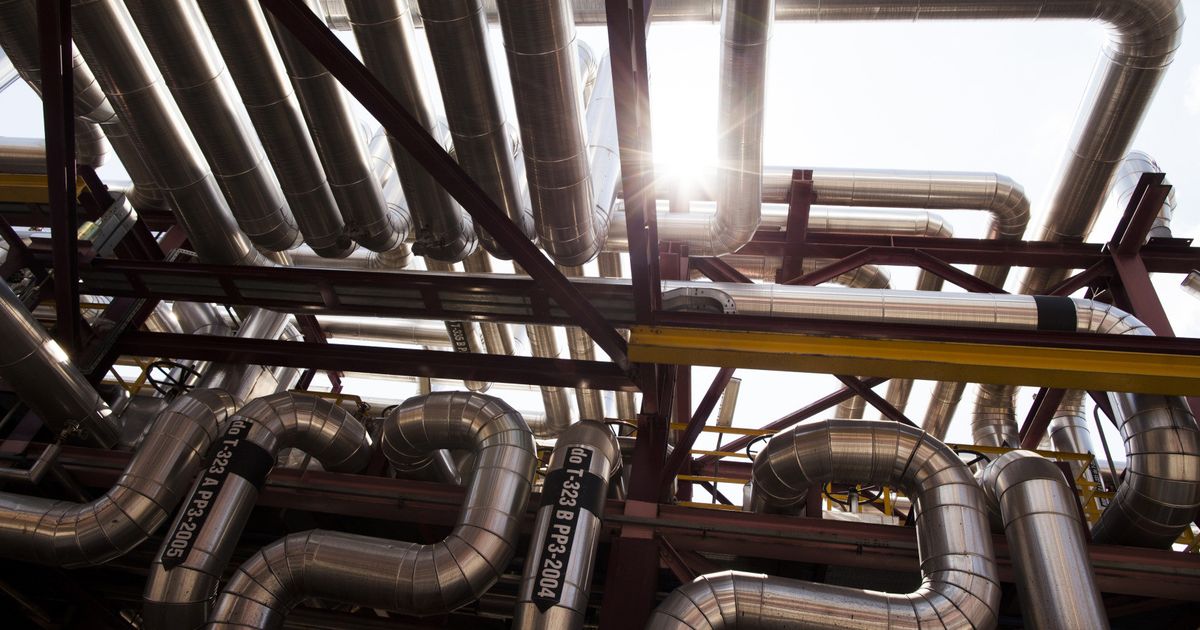 كرواتيا والبوسنة توقعان اتفاقاً لبناء خط أنابيب غاز لتعزيز الاستقلال الطاقي