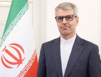 إيران: ترامب يعترف بجرائم البحرية الأمريكية بتشبيهها بالقراصنة