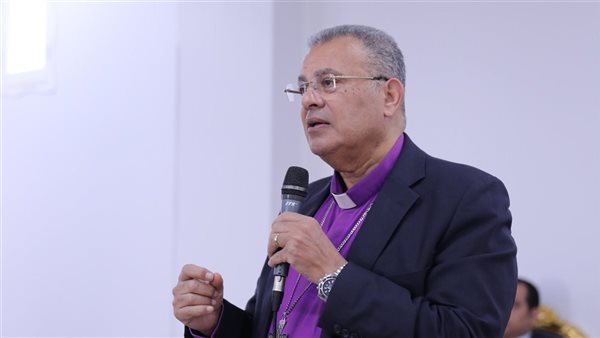 رئيس الطائفة الإنجيلية يدعو للثبات في الإيمان لمواجهة التحديات