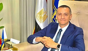 محافظ أسوان يحدد مواعيد حركة النقل الثقيل للحد من التكدس في إدفو