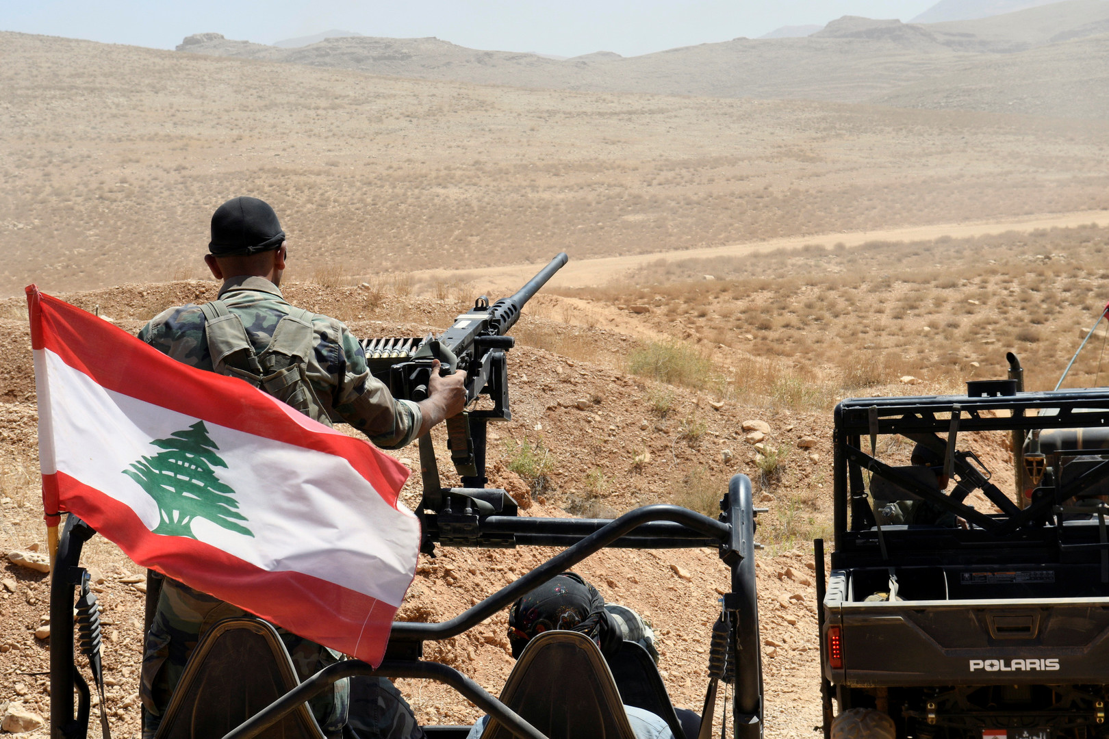 الجيش اللبناني يعتقل أربعة متورطين في إطلاق نار خلال تشييع
