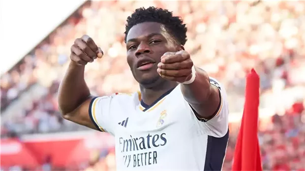 ريال مدريد يواصل تدريباته رغم مشادة تشواميني وفالفيردي