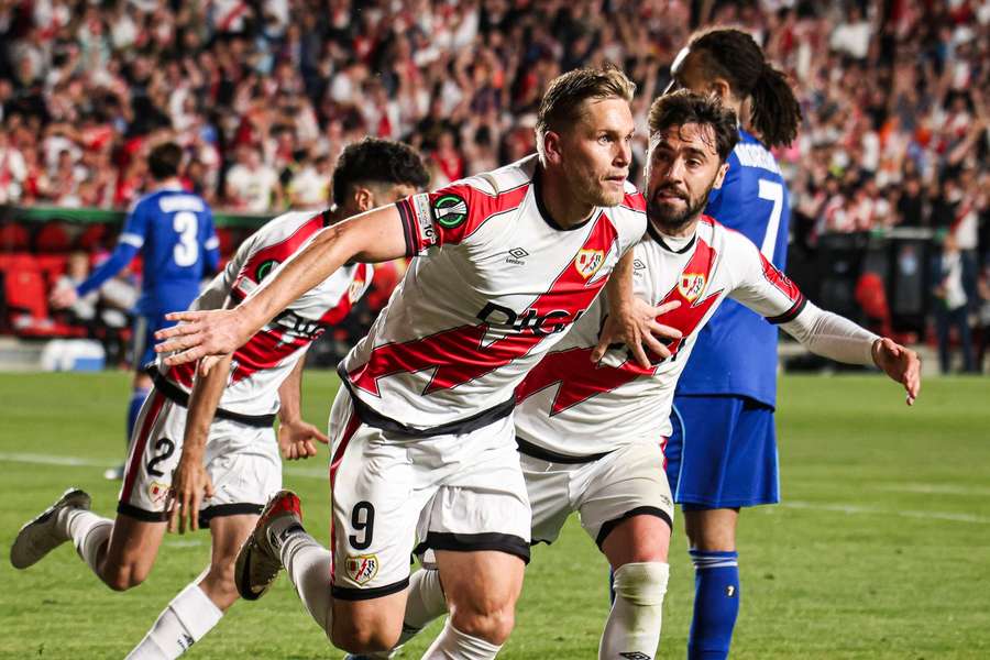 إسبانيا تتأهل لخمس مقاعد في دوري أبطال أوروبا الموسم المقبل