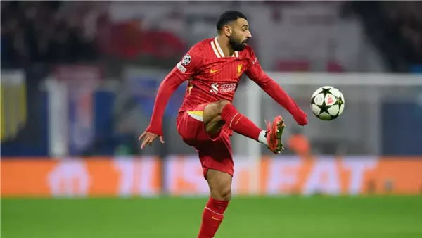 غياب محمد صلاح يضع ليفربول أمام اختبار صعب ضد تشيلسي