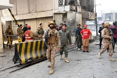 هجوم انتحاري يستهدف نقطة أمنية في باكستان ويسفر عن سقوط 3 قتلى من الشرطة