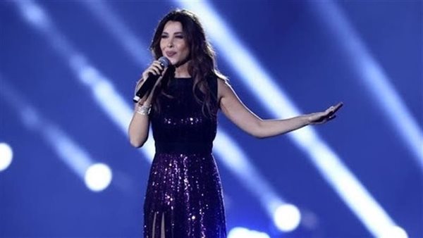 نانسي عجرم تتألق في شيكاغو وتبادل الإعجاب مع بيلي إيليش