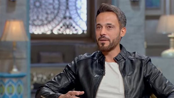 يوسف الشريف يكشف تفاصيل مثيرة عن "فن الحرب" في حلقة عمرو الليثي