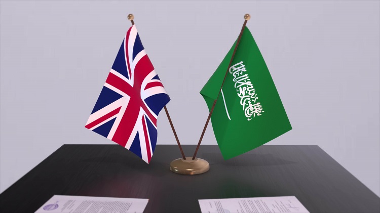 السعودية وبريطانيا تتعاونان لمواجهة التحديات الأمنية بالمنطقة