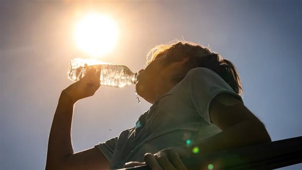 القاهرة الكبرى تسجل درجات حرارة قياسية تتجاوز الأربعين لأول مرة في الربيع