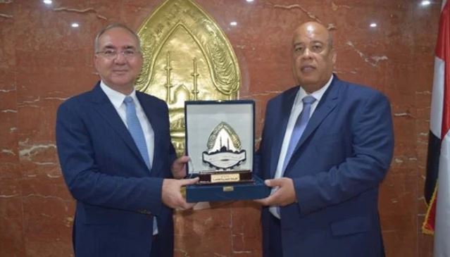 غرفة القاهرة تعزز التعاون مع تركيا في قطاع المحاجر وتفتح آفاق جديدة للاستثمار