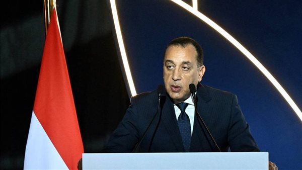 رئيس الوزراء يشارك في مؤتمر لتعزيز مهارات اللغة العربية لدى الطلاب