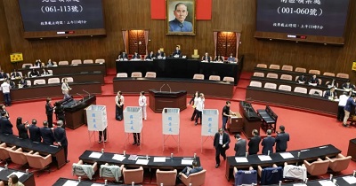 تايوان تعتمد ميزانية عسكرية جديدة بقيمة 280 مليون دولار لتعزيز الدفاعات