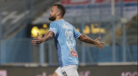 مروان حمدي يقود هجوم بيراميدز في مواجهة سموحة بالدوري