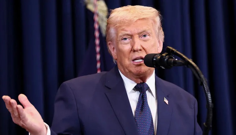 ترامب: إيران هُزمت والسؤال هل ستوقع على وثيقة للتفاوض؟
