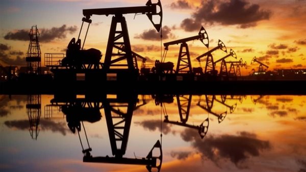 أسعار النفط ترتفع وسط غموض المحادثات الأمريكية الإيرانية