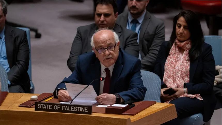 ضغوط أمريكية تُجبر فلسطين على سحب ترشيح سفيرها في الأمم المتحدة