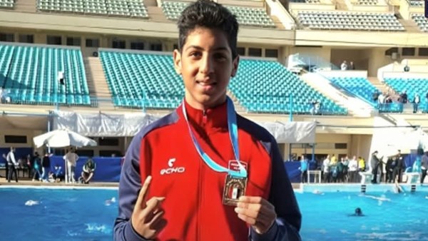 تفقد وزيري الرياضة والتخطيط حمام سباحة البطل يوسف محمد ببورسعيد