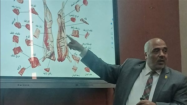 ندوة توعوية بجامعة القاهرة حول اختيار الأضحية وصحتها قبل عيد الأضحى