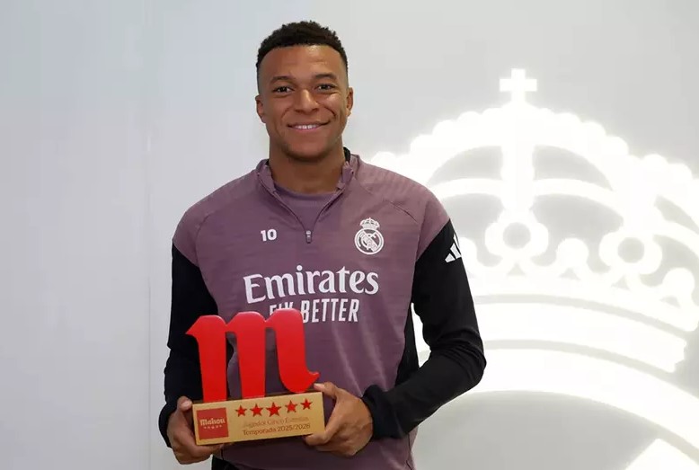مبابي يتوج بجائزة أفضل لاعب في ريال مدريد للموسم الثاني على التوالي