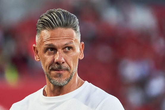 مايوركا يتمسك بديميكيليس رغم الهبوط إلى دوري الدرجة الثانية