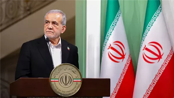 إيران تواجه التحديات: رئيس البلاد يتحدث عن الصعوبات والمفاوضات المقبلة